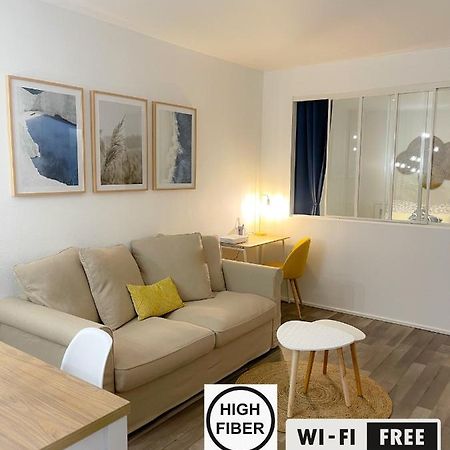 Appartamento HYGGE - Superbe Apt rénové Rouen Gare avec parking privatif Esterno foto