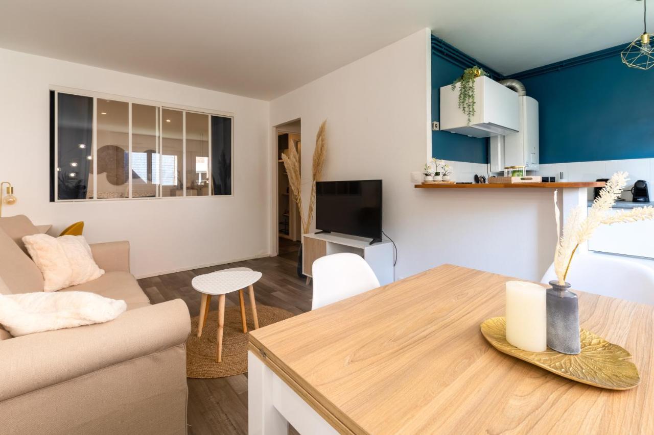 Appartamento HYGGE - Superbe Apt rénové Rouen Gare avec parking privatif Esterno foto